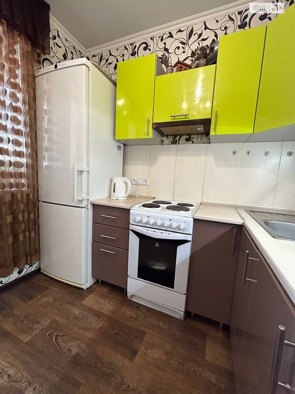 Продажа трехкомнатной квартиры в Ахтырке, на ул. Полтавская 10Б, район Ахтырка фото 1