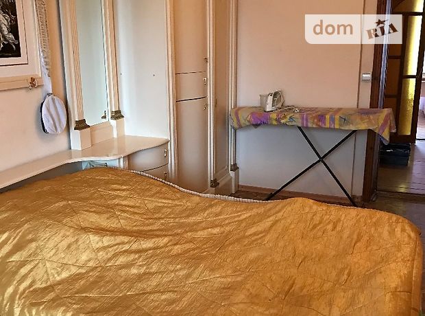 Продажа квартиры, 3 ком., Кировоградская, Александрия, р‑н. Александрия, Ярмакова, дом 46 Продажа квартиры, 3 ком., Кировоградская, Александрия, р‑н. Александрия, Ярмакова, дом 46
