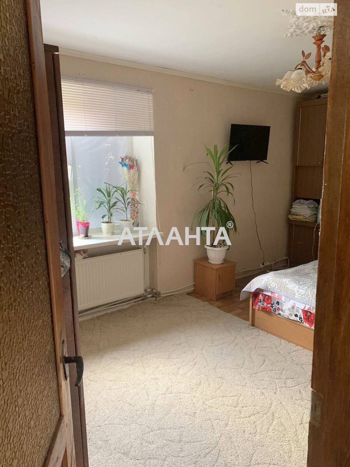 Продажа двухкомнатной квартиры в Александровке, на ул. Центральная, фото 1 Продажа двухкомнатной квартиры в Александровке, на ул. Центральная, фото 1