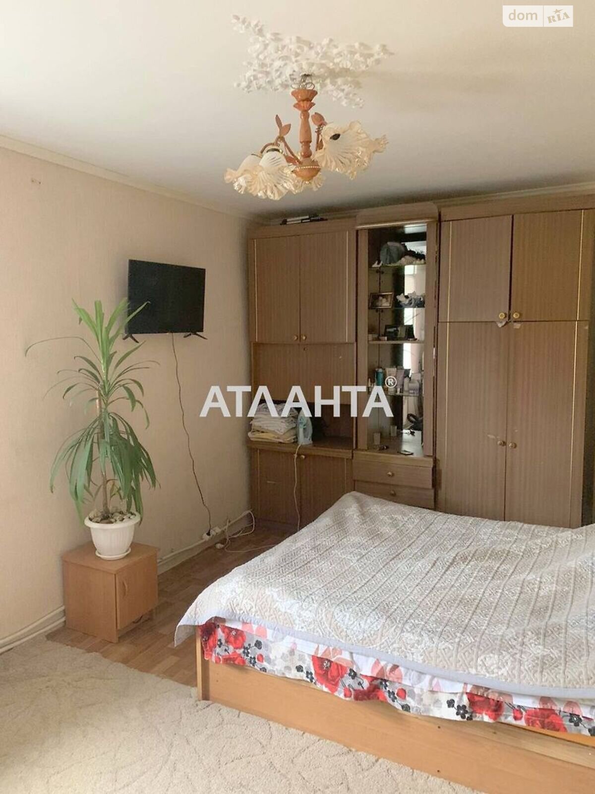 Продажа двухкомнатной квартиры в Александровке, на ул. Центральная, фото 1 Продажа двухкомнатной квартиры в Александровке, на ул. Центральная, фото 1