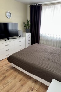 Продаж трикімнатної квартири в Авангарді, на вул. Європейська 10, фото 2