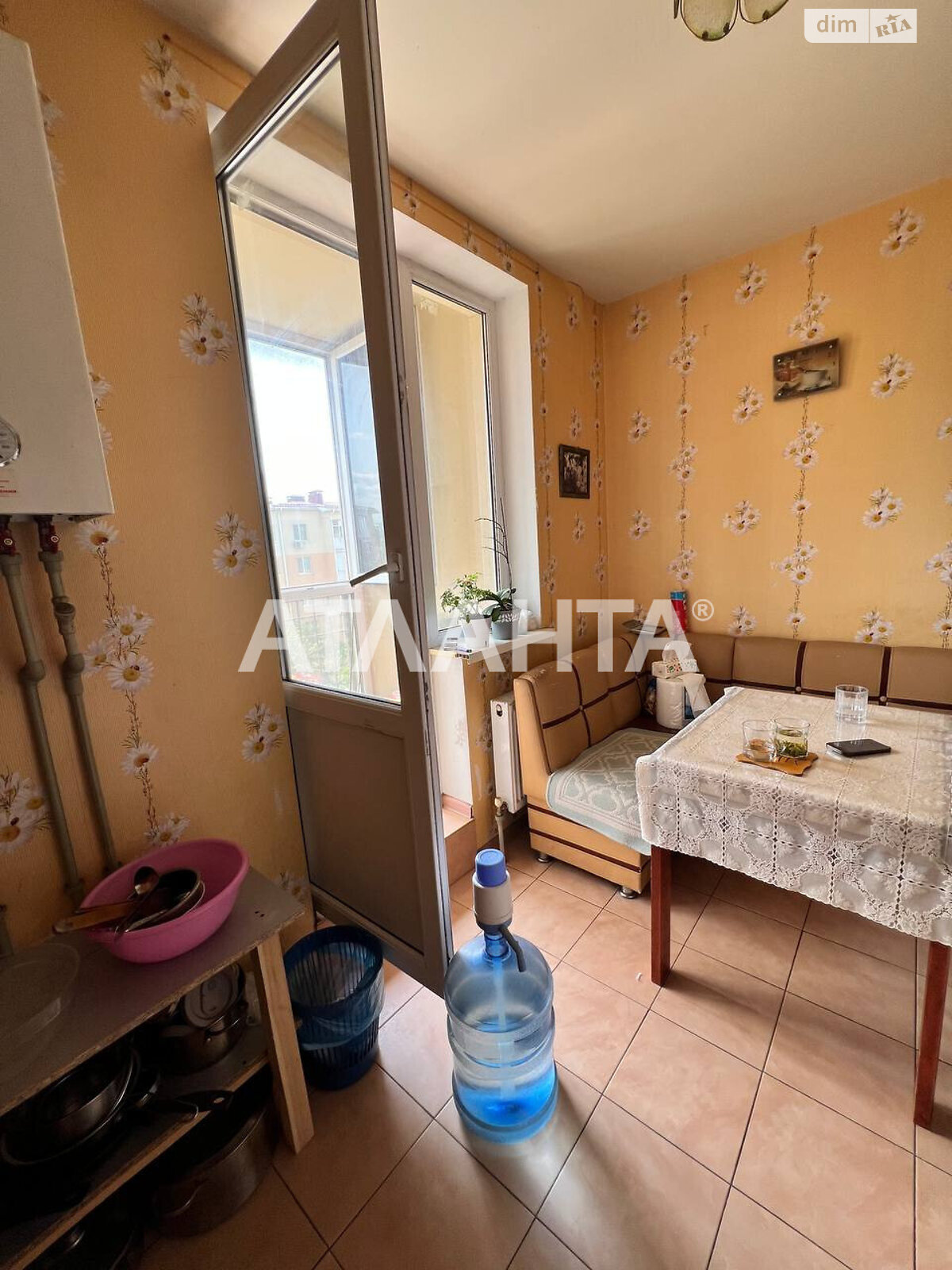 Продажа двухкомнатной квартиры в Авангарде, на ул. Европейская 2, фото 1 Продажа двухкомнатной квартиры в Авангарде, на ул. Европейская 2, фото 1