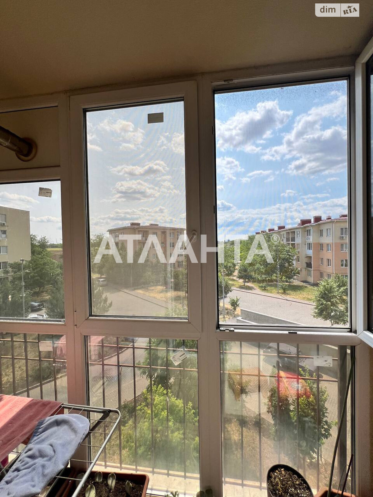 Продажа двухкомнатной квартиры в Авангарде, на ул. Европейская 2, фото 1 Продажа двухкомнатной квартиры в Авангарде, на ул. Европейская 2, фото 1