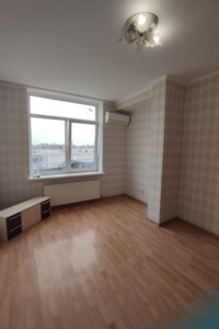 Продажа однокомнатной квартиры в Авангарде, на ул. Торговая 9, кв. 103, фото 2