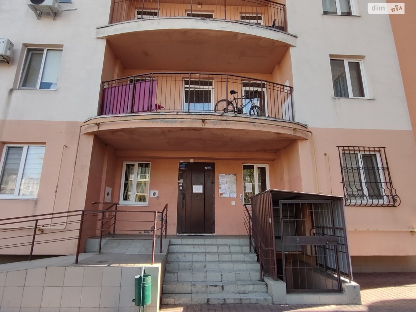 Продаж однокімнатної квартири в Авангарді, на вул. Торгова, фото 1 Продаж однокімнатної квартири в Авангарді, на вул. Торгова, фото 1