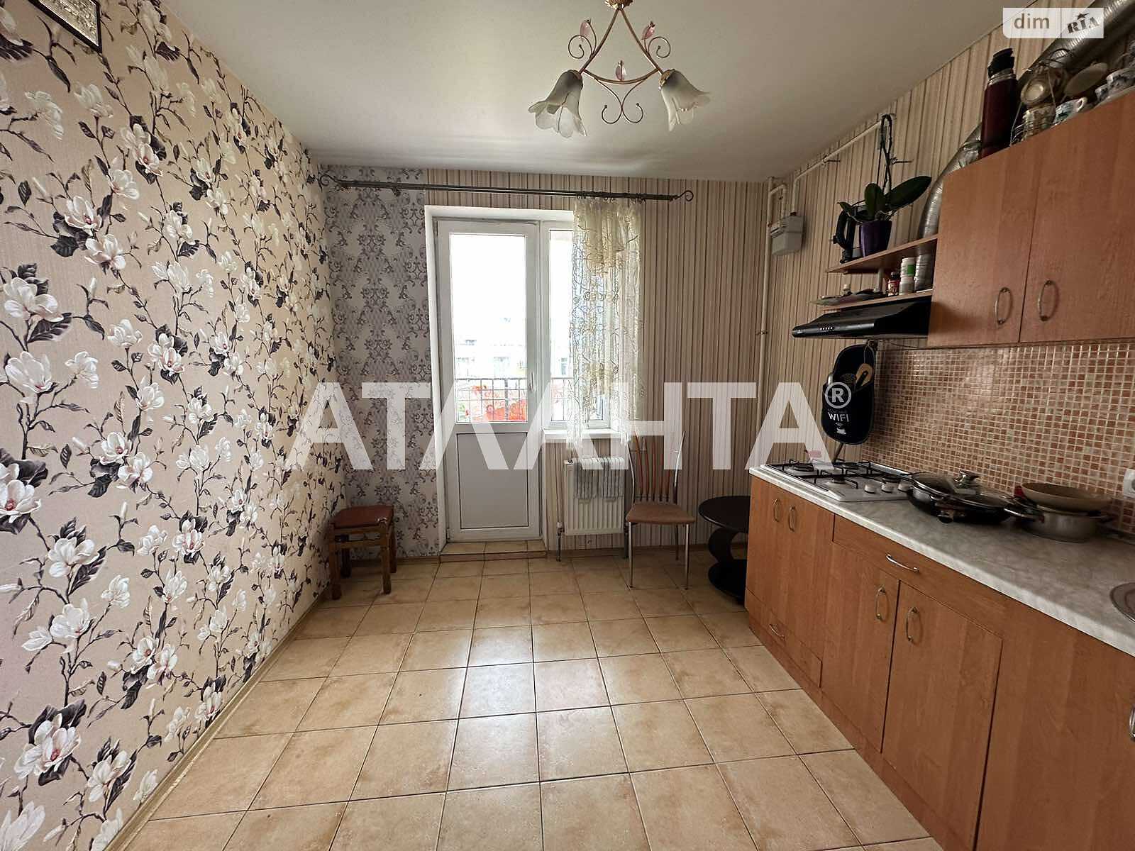 Продаж трикімнатної квартири в Авангарді, на вул. Торгова 13, фото 1 Продаж трикімнатної квартири в Авангарді, на вул. Торгова 13, фото 1