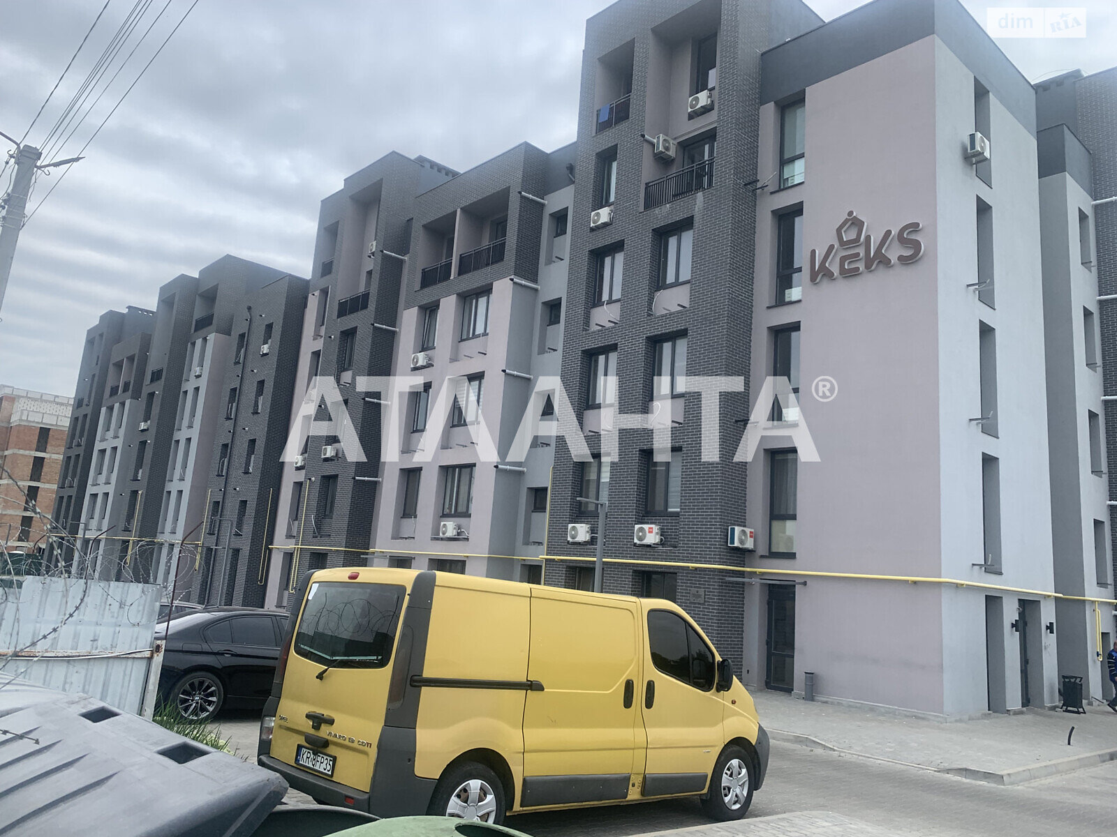 Продаж трикімнатної квартири в Авангарді, на вул. Василя Спрейса, фото 1 Продаж трикімнатної квартири в Авангарді, на вул. Василя Спрейса, фото 1