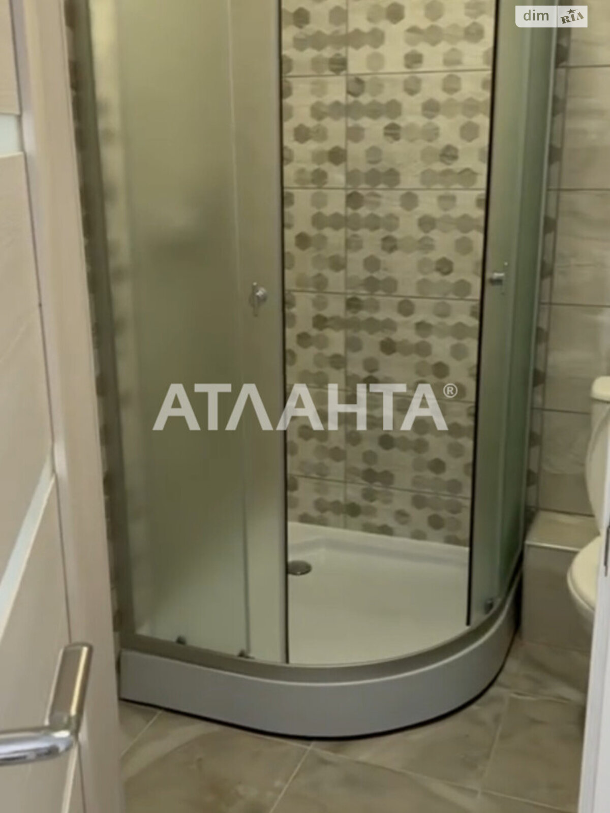 Продаж трикімнатної квартири в Авангарді, на вул. Василя Спрейса, фото 1 Продаж трикімнатної квартири в Авангарді, на вул. Василя Спрейса, фото 1