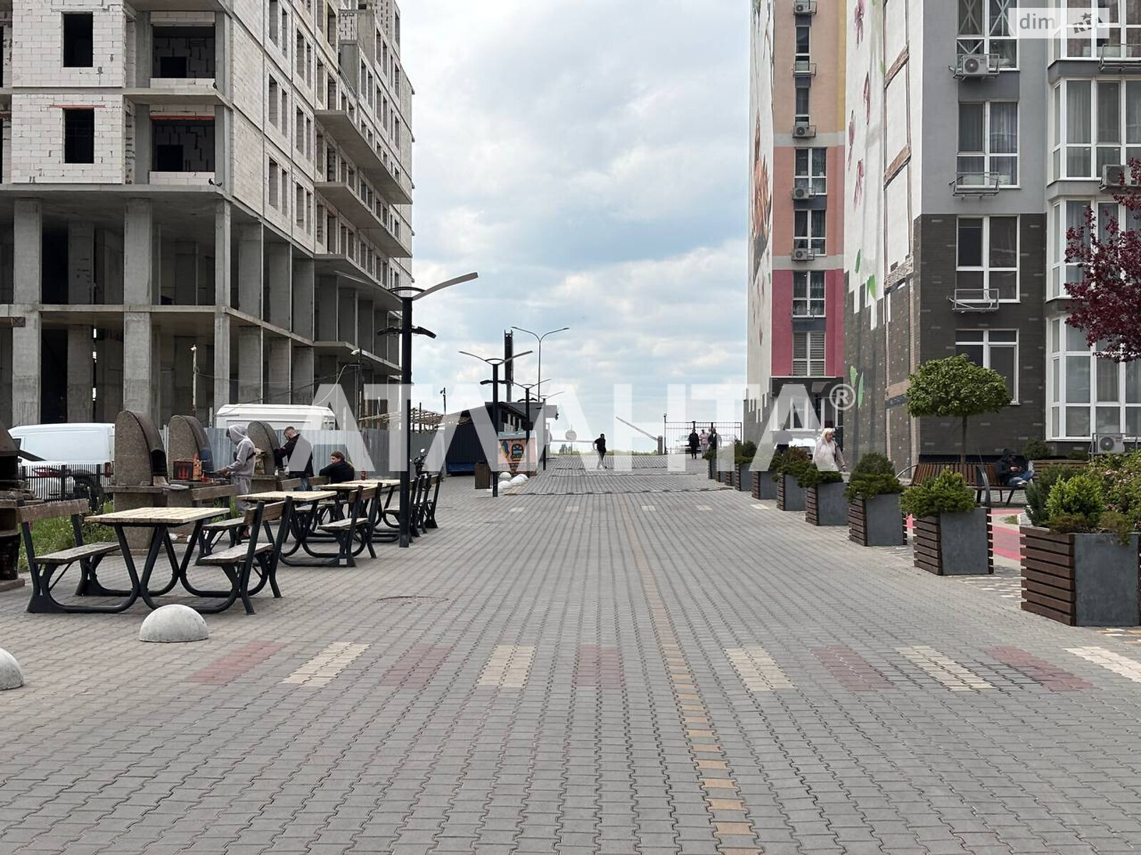 Продажа однокомнатной квартиры в Авангарде, на ул. Василия Спрейса, фото 1 Продажа однокомнатной квартиры в Авангарде, на ул. Василия Спрейса, фото 1