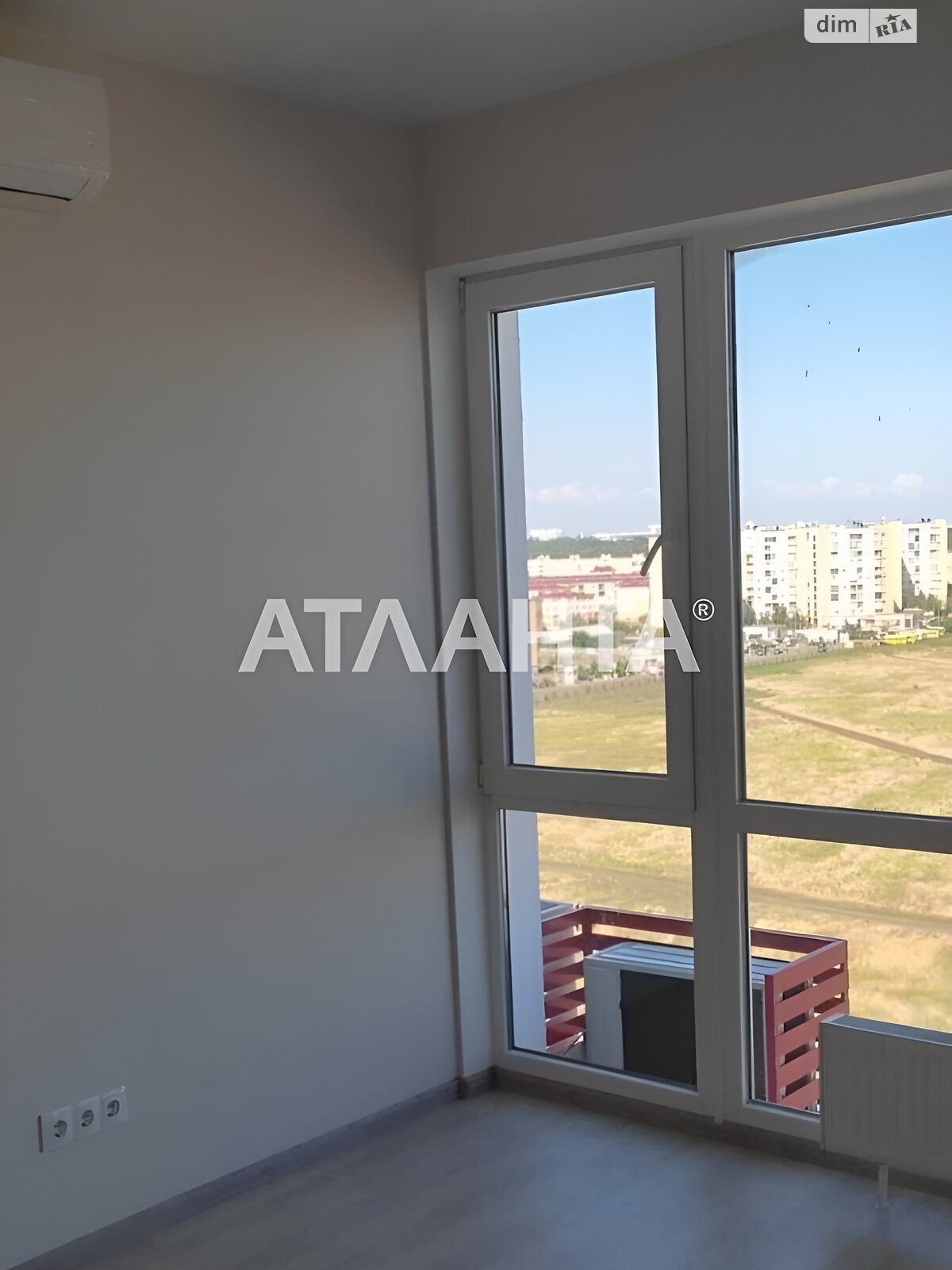 Продаж трикімнатної квартири в Авангарді,, фото 1 Продаж трикімнатної квартири в Авангарді,, фото 1