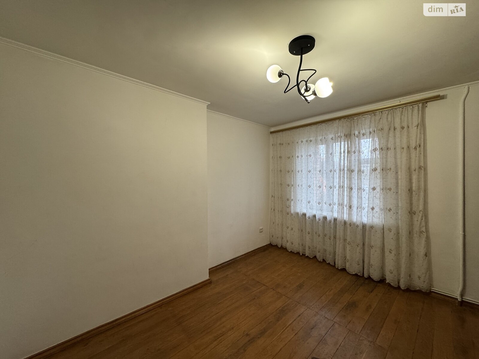 Продажа трехкомнатной квартиры в Баре, на ул. Гончарная 21, фото 1