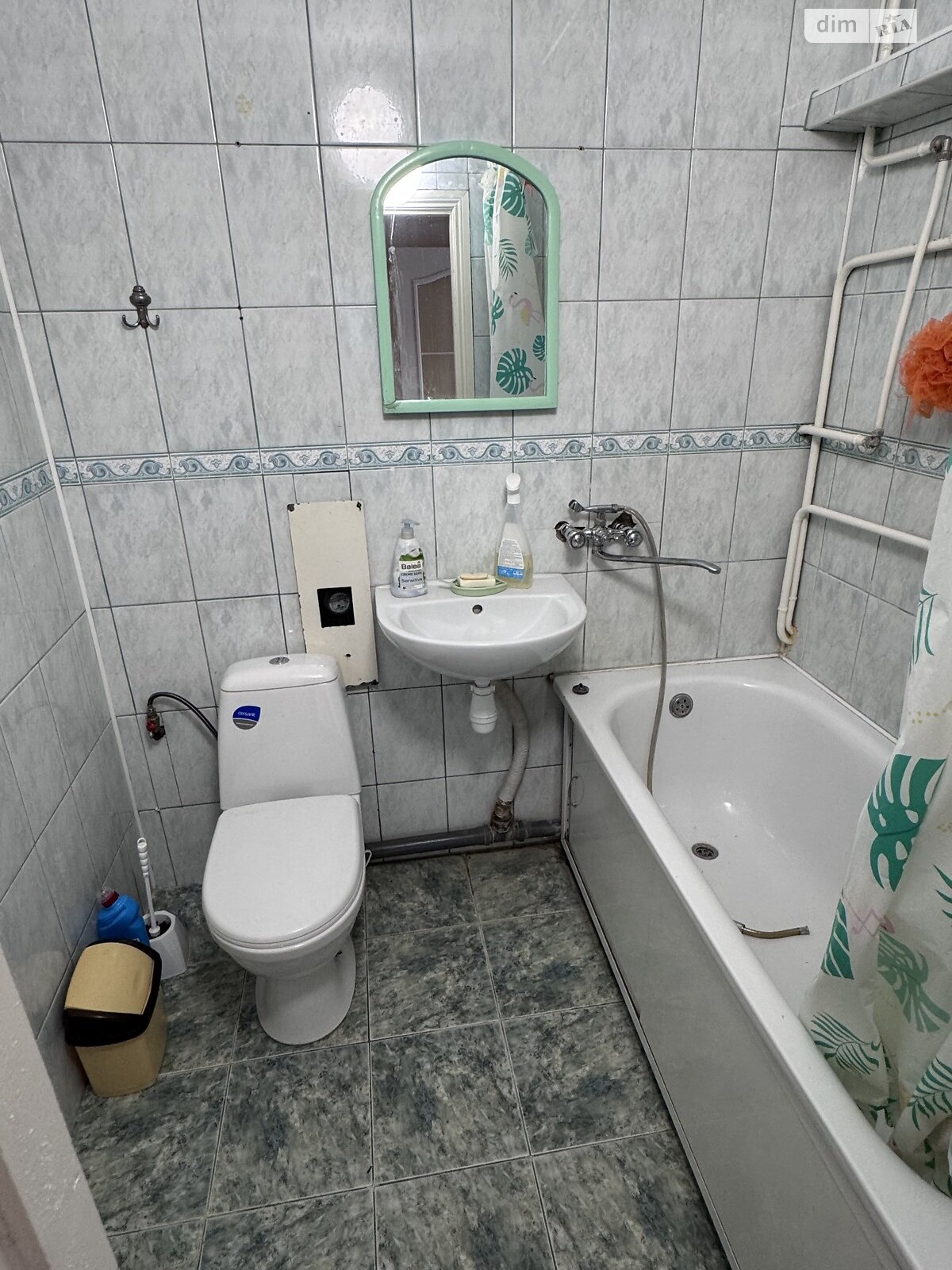 Продаж трикімнатної квартири в Барі, на вул. Миколи Леонтовича 3, район Центральний фото 1