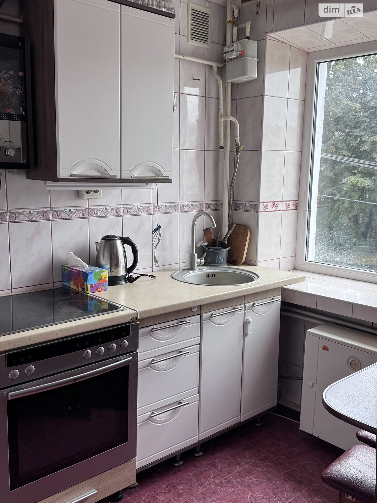 Продаж трикімнатної квартири в Барі, на вул. Миколи Леонтовича 3, район Центральний фото 1