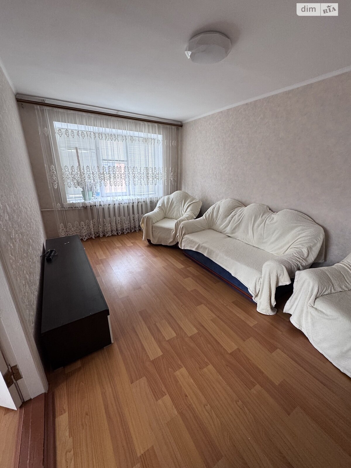 Продаж трикімнатної квартири в Барі, на вул. Миколи Леонтовича 3, район Центральний фото 1