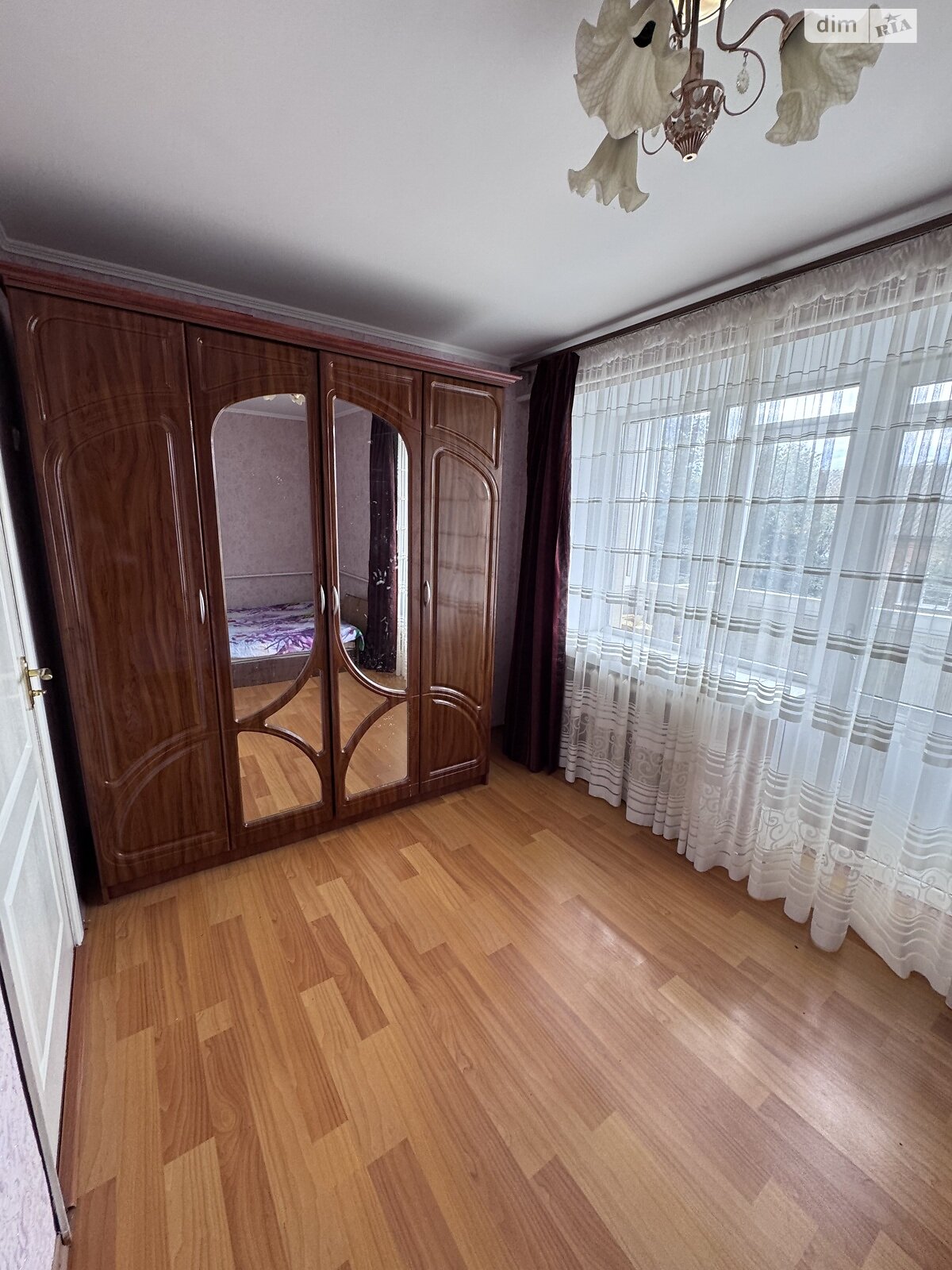 Продаж трикімнатної квартири в Барі, на вул. Миколи Леонтовича 3, район Центральний фото 1