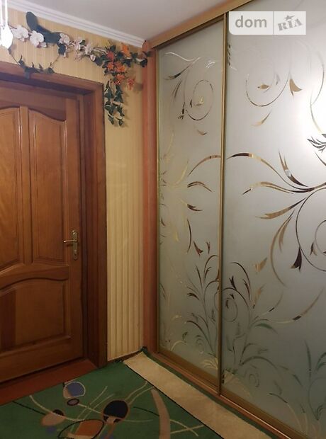 Продажа трехкомнатной квартиры в Барановке, на Cоборна 17, кв. 16, район Барановка фото 1 Продажа трехкомнатной квартиры в Барановке, на Cоборна 17, кв. 16, район Барановка фото 1