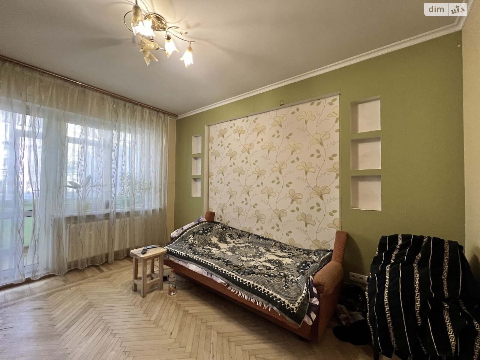 Продаж чотирикімнатної квартири в Баришівці, на вул. Богдана Хмельницького, фото 1
