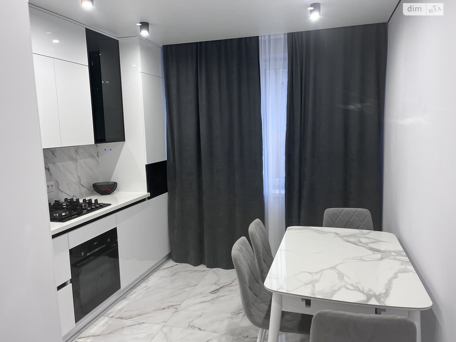 Продаж двокімнатної квартири в Байківці, на вул. Братів Мисулів 8А, фото 1 Продаж двокімнатної квартири в Байківці, на вул. Братів Мисулів 8А, фото 1