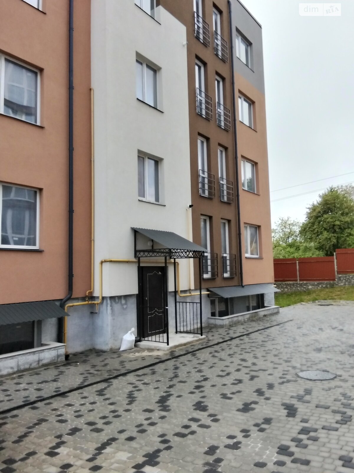 Продажа трехкомнатной квартиры в Байковцах, на ул. Братьев Мисулов 8Г, кв. 2, фото 1 Продажа трехкомнатной квартиры в Байковцах, на ул. Братьев Мисулов 8Г, кв. 2, фото 1