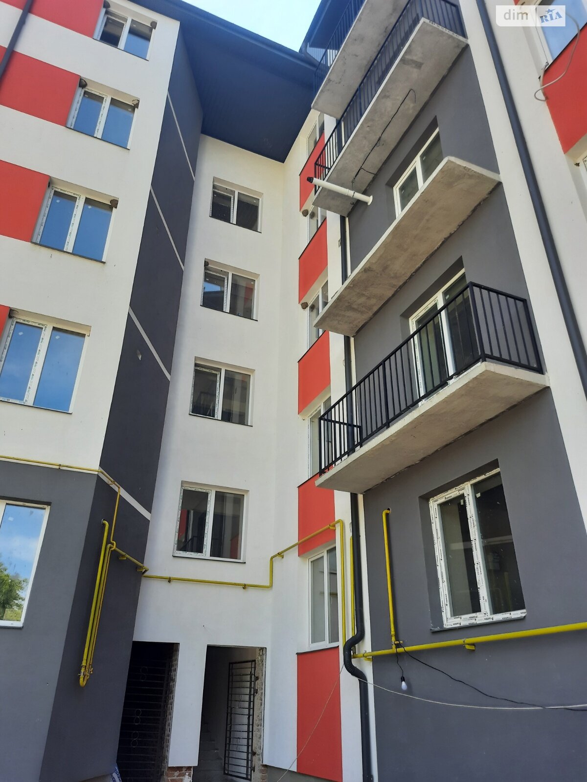 Продаж двокімнатної квартири в Байківці, на вул. Сонячна, район Східний фото 1 Продаж двокімнатної квартири в Байківці, на вул. Сонячна, район Східний фото 1