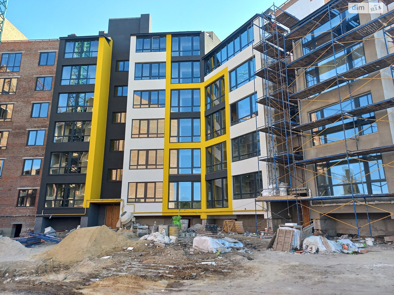 Продажа двухкомнатной квартиры в Байковцах, на ул. 15-го Апреля, фото 1 Продажа двухкомнатной квартиры в Байковцах, на ул. 15-го Апреля, фото 1
