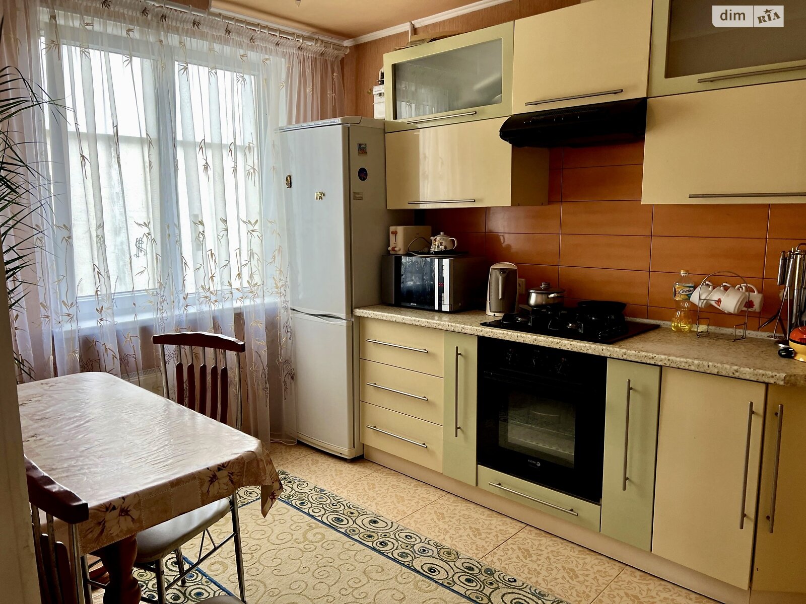 Продажа трехкомнатной квартиры в Белой Церкви, на ул. Черных Запорожцев, район 3 микрорайон фото 1 Продажа трехкомнатной квартиры в Белой Церкви, на ул. Черных Запорожцев, район 3 микрорайон фото 1