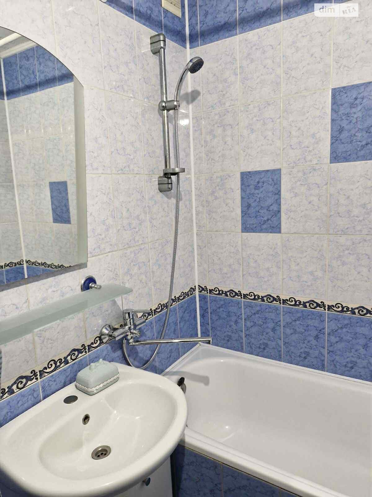Продажа двухкомнатной квартиры в Белой Церкви, на ул. Черных Запорожцев 18, район 3 микрорайон фото 1 Продажа двухкомнатной квартиры в Белой Церкви, на ул. Черных Запорожцев 18, район 3 микрорайон фото 1