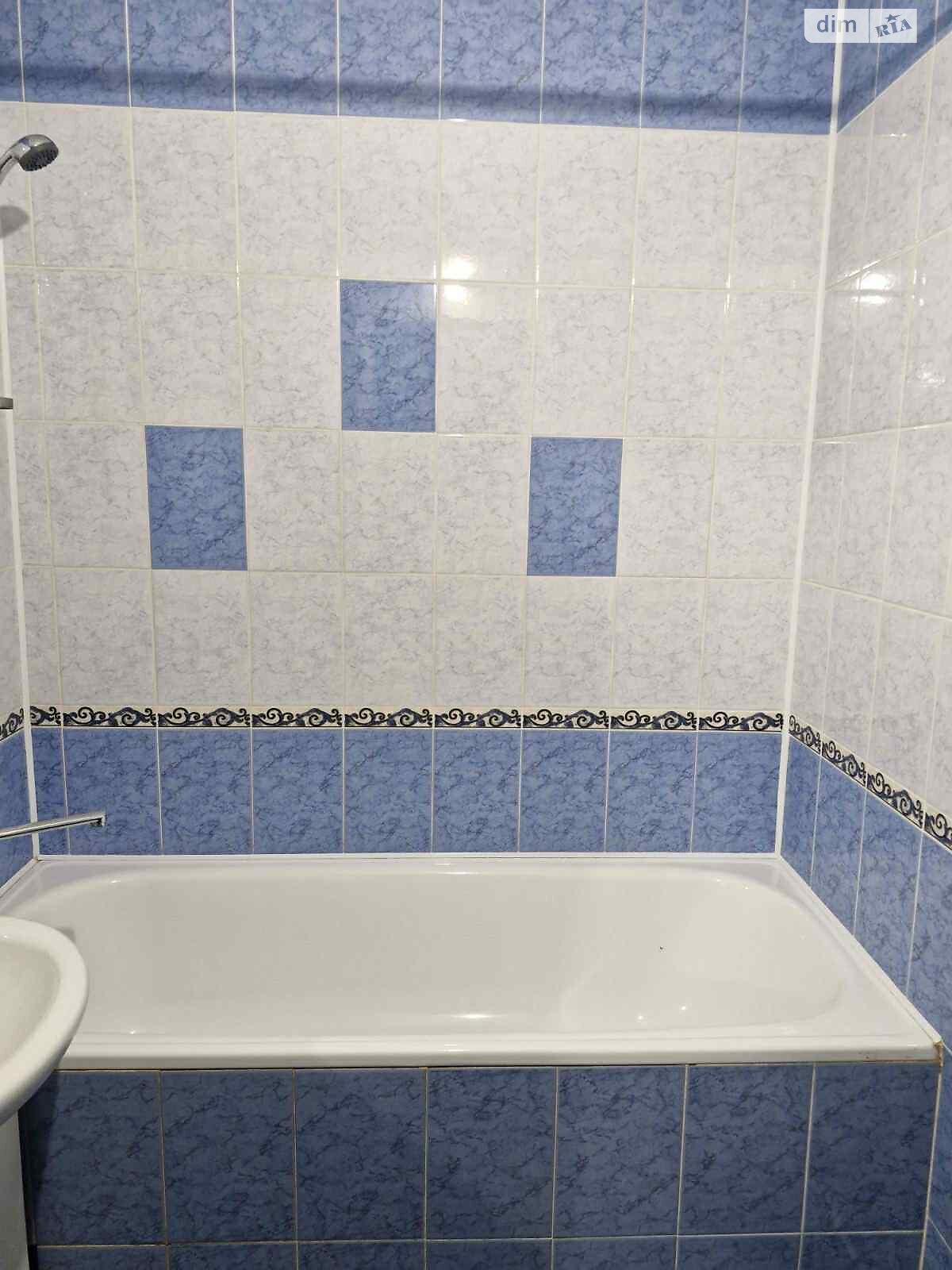 Продажа двухкомнатной квартиры в Белой Церкви, на ул. Черных Запорожцев 18, район 3 микрорайон фото 1 Продажа двухкомнатной квартиры в Белой Церкви, на ул. Черных Запорожцев 18, район 3 микрорайон фото 1