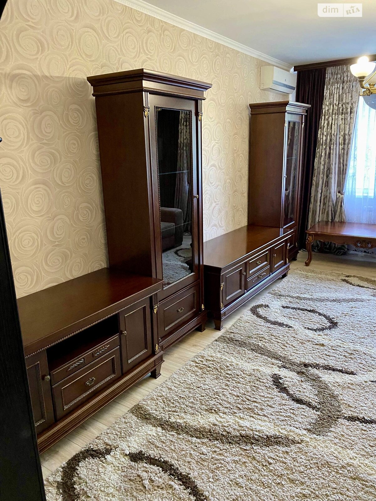 Продаж трикімнатної квартири в Білій Церкві, на вул. Героїв Крут 45, район 4 мікрорайон фото 1 Продаж трикімнатної квартири в Білій Церкві, на вул. Героїв Крут 45, район 4 мікрорайон фото 1