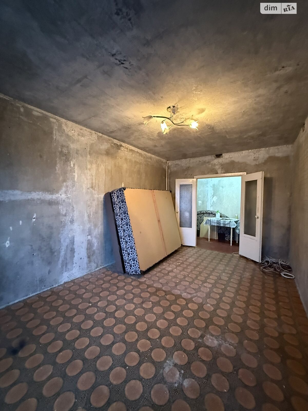 Продажа двухкомнатной квартиры в Белой Церкви, на ул. Комсомольская 87, район 4 микрорайон фото 1 Продажа двухкомнатной квартиры в Белой Церкви, на ул. Комсомольская 87, район 4 микрорайон фото 1