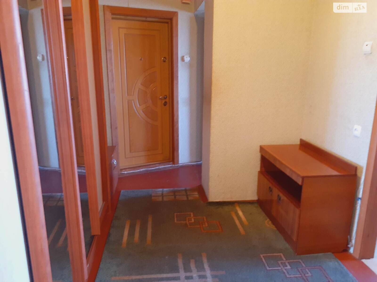 Продажа трехкомнатной квартиры в Белой Церкви, на ул. Зенитного полка 95, район 4 микрорайон фото 1 Продажа трехкомнатной квартиры в Белой Церкви, на ул. Зенитного полка 95, район 4 микрорайон фото 1