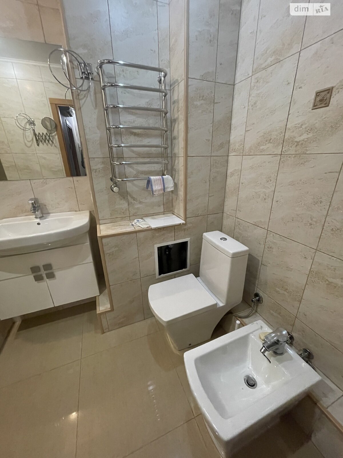 Продажа трехкомнатной квартиры в Белой Церкви, на бул. Александрийский 137, район ДНС фото 1 Продажа трехкомнатной квартиры в Белой Церкви, на бул. Александрийский 137, район ДНС фото 1