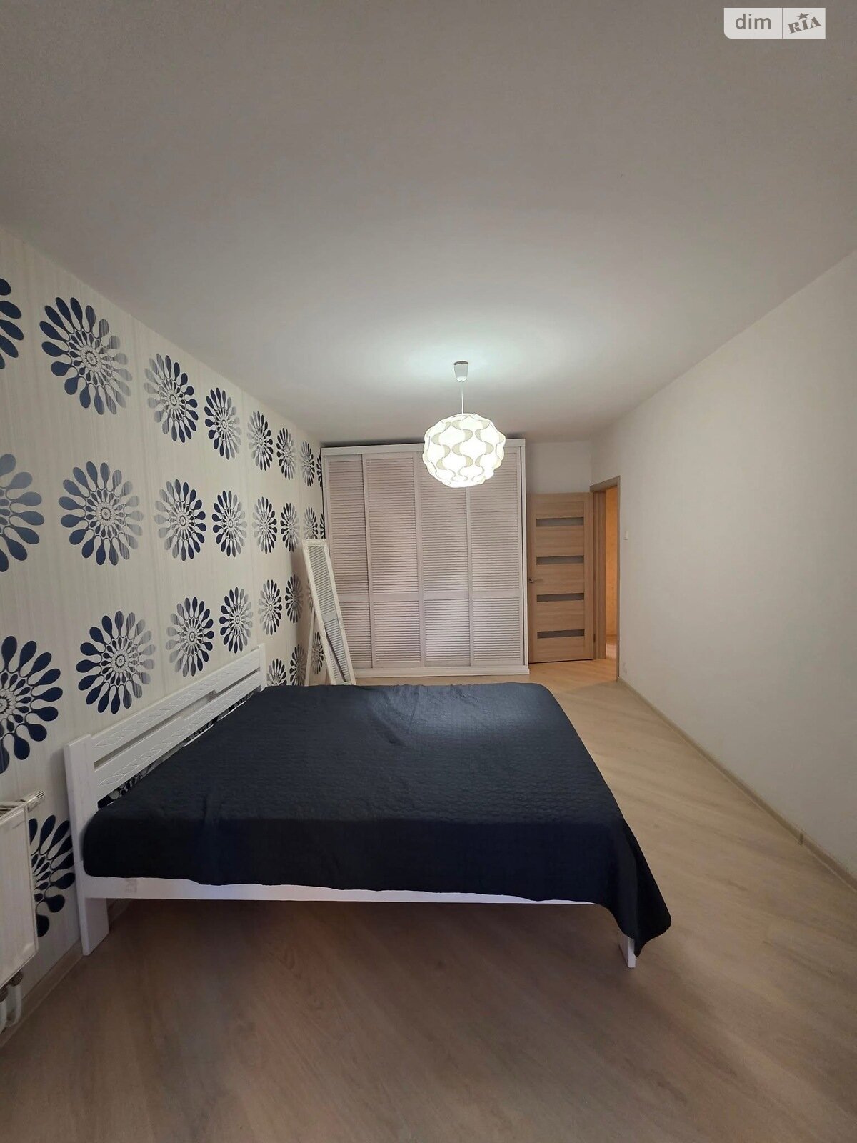 Продажа трехкомнатной квартиры в Белой Церкви, на ул. Василия Стуса, район ДНС фото 1