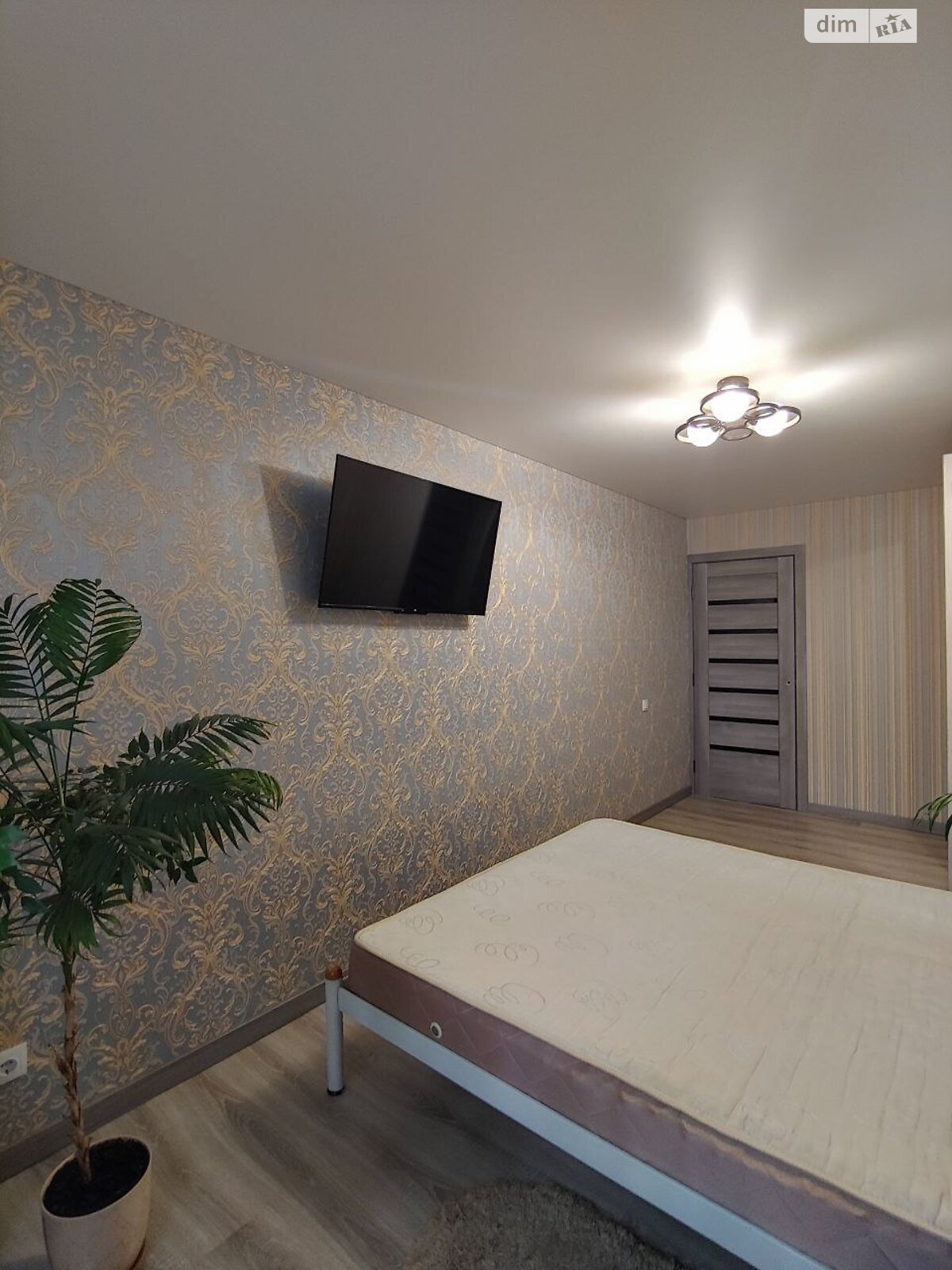 Продаж двокімнатної квартири в Білій Церкві, на вул. Вячеслава Чорновола, район ДНС фото 1 Продаж двокімнатної квартири в Білій Церкві, на вул. Вячеслава Чорновола, район ДНС фото 1