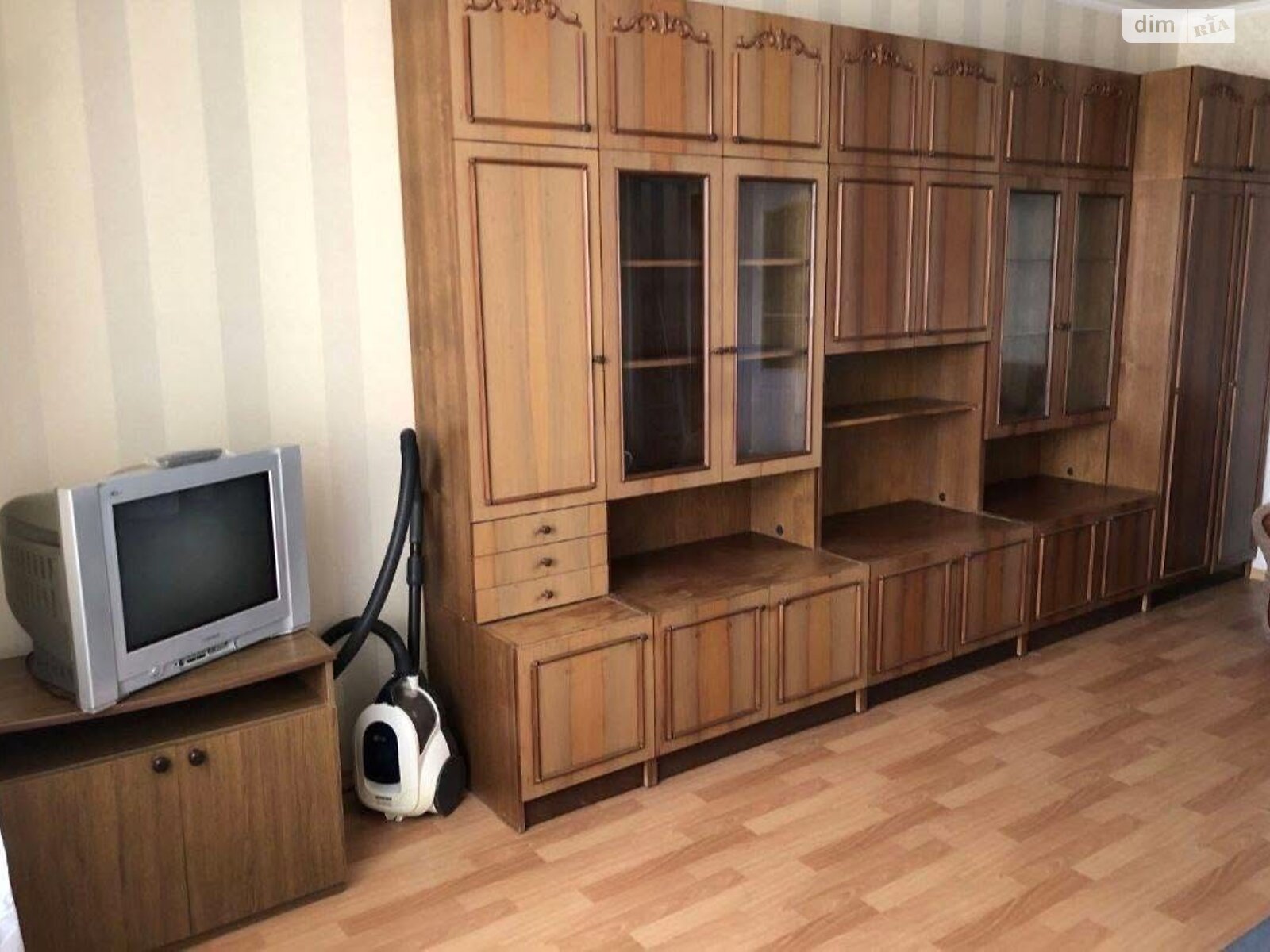 Продаж однокімнатної квартири в Білій Церкві, на вул. Василя Симоненка 4, район Залізничне селище фото 1 Продаж однокімнатної квартири в Білій Церкві, на вул. Василя Симоненка 4, район Залізничне селище фото 1