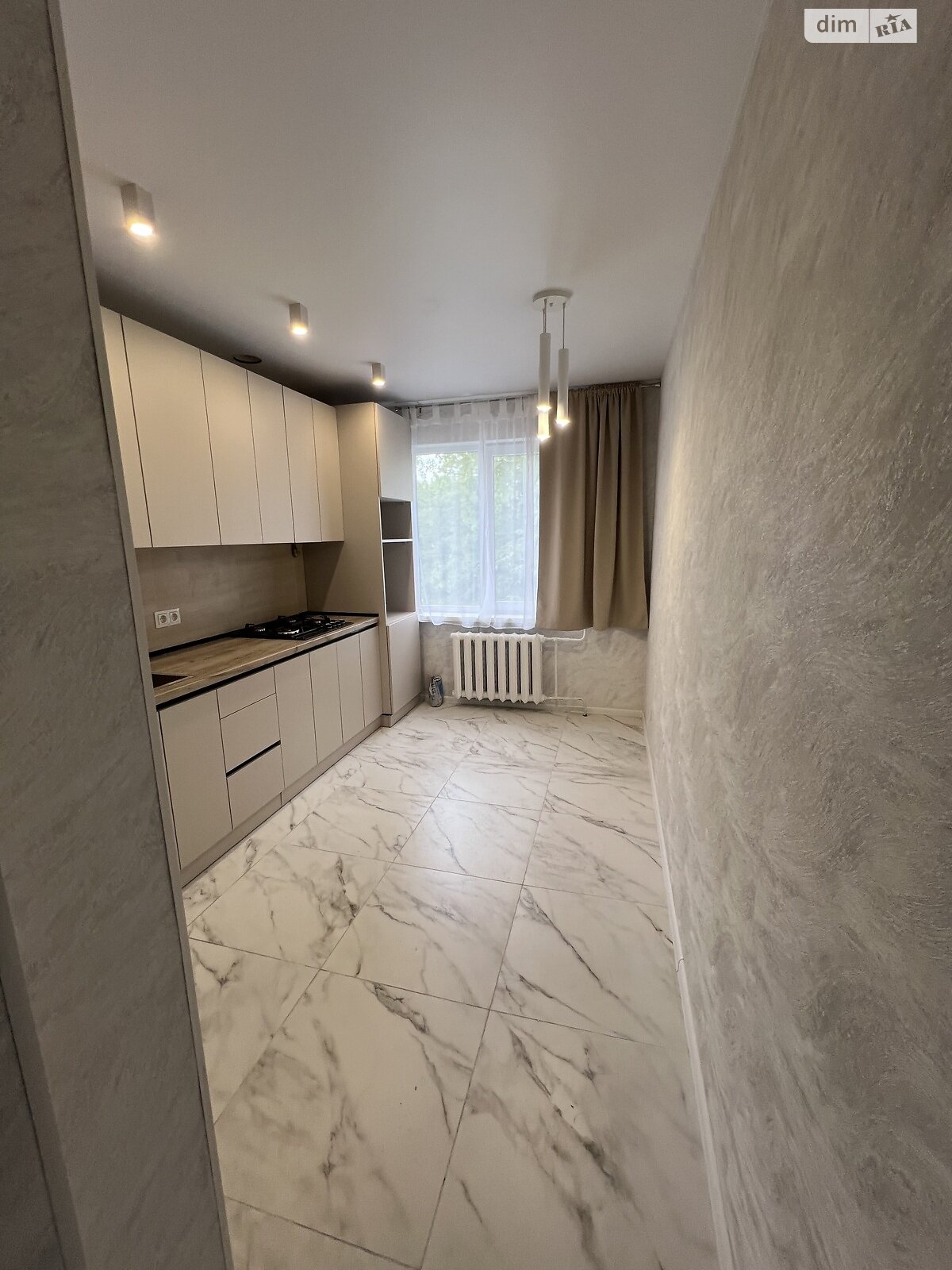 Продажа трехкомнатной квартиры в Белой Церкви, на шоссе Сквирское 216А, район Клиника фото 1 Продажа трехкомнатной квартиры в Белой Церкви, на шоссе Сквирское 216А, район Клиника фото 1