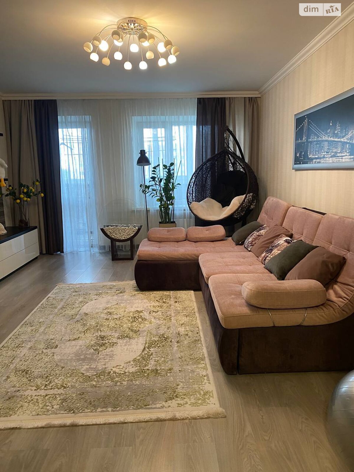 Продажа трехкомнатной квартиры в Белой Церкви, на ул. Черных Запорожцев, район Леваневского фото 1 Продажа трехкомнатной квартиры в Белой Церкви, на ул. Черных Запорожцев, район Леваневского фото 1