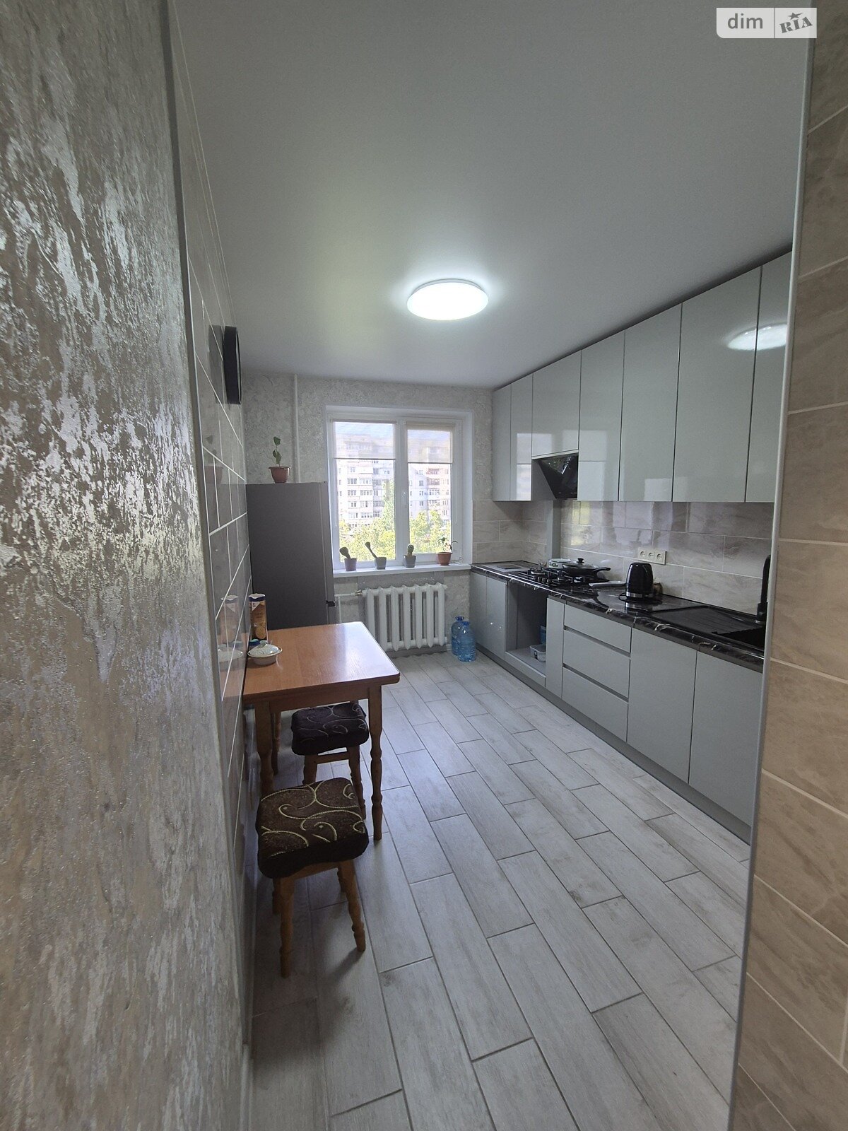 Продажа трехкомнатной квартиры в Белой Церкви, на ул. Черных Запорожцев 42, район Леваневского фото 1 Продажа трехкомнатной квартиры в Белой Церкви, на ул. Черных Запорожцев 42, район Леваневского фото 1