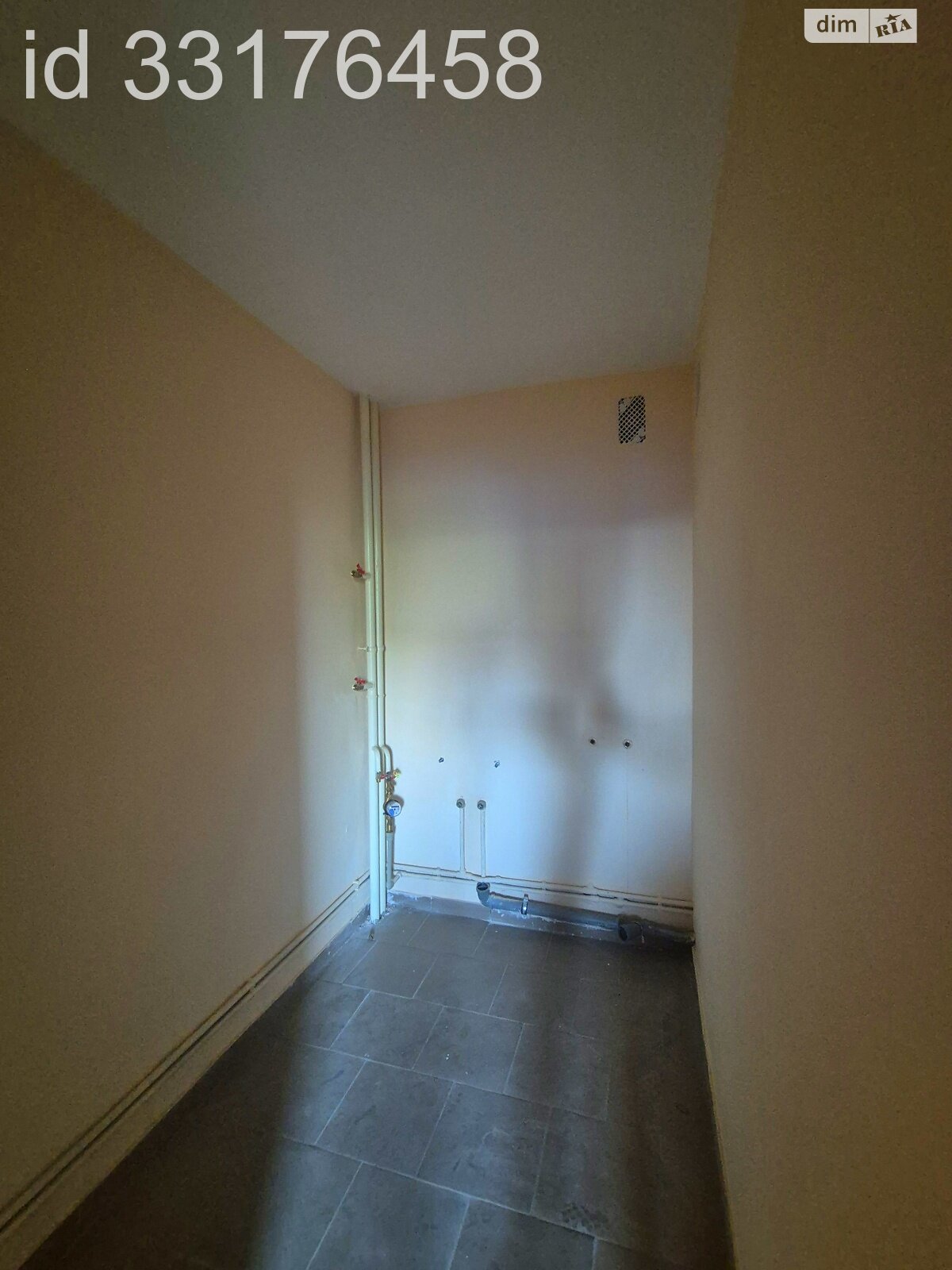 Продажа трехкомнатной квартиры в Белой Церкви, на ул. Черных Запорожцев 74, район Леваневского фото 1 Продажа трехкомнатной квартиры в Белой Церкви, на ул. Черных Запорожцев 74, район Леваневского фото 1