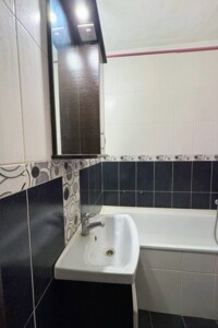 Продажа двухкомнатной квартиры в Белой Церкви, на ул. Черных Запорожцев 75, район Леваневского фото 2 Продажа двухкомнатной квартиры в Белой Церкви, на ул. Черных Запорожцев 75, район Леваневского фото 2