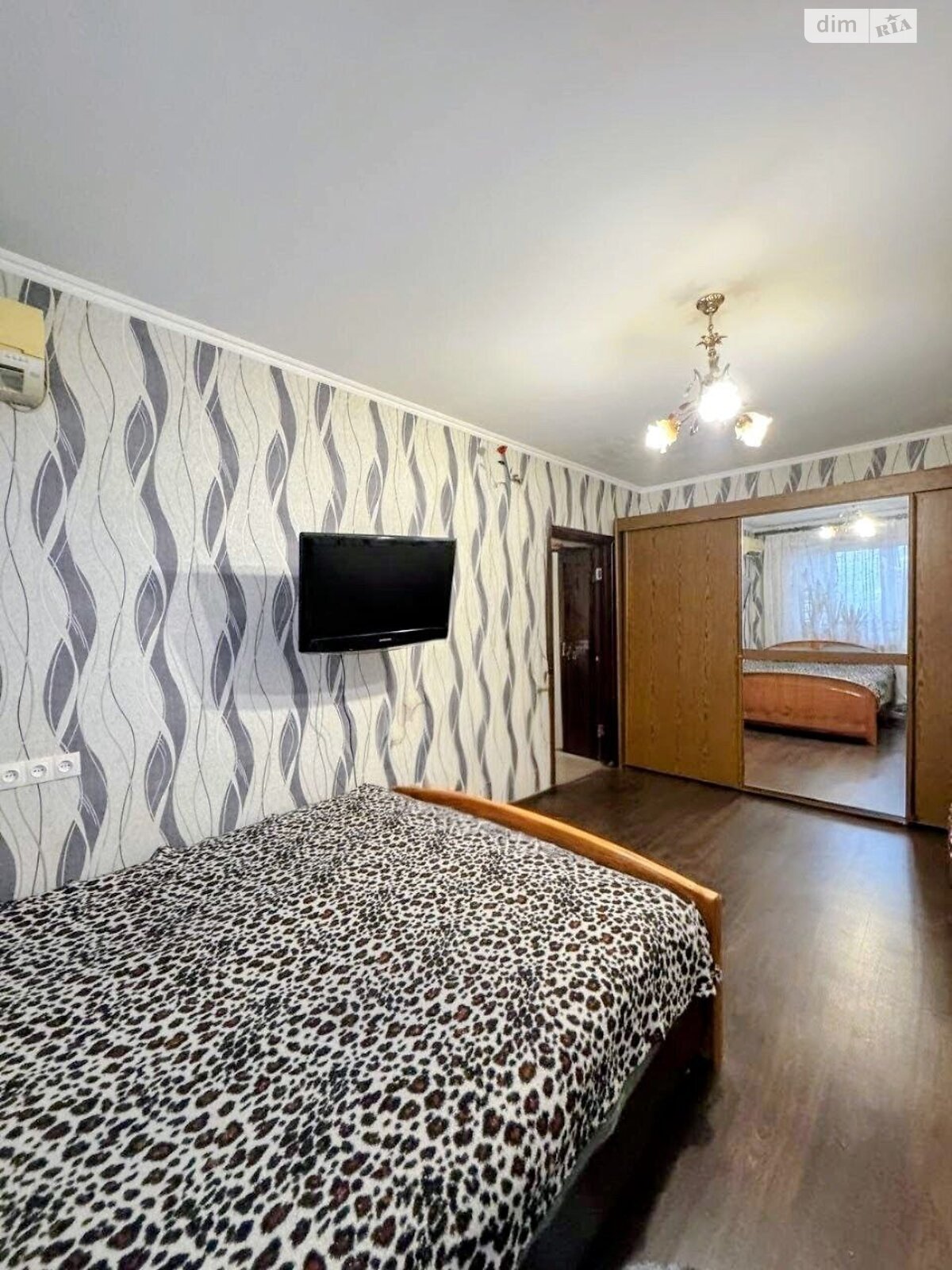 Продажа двухкомнатной квартиры в Белой Церкви, на ул. Черных Запорожцев 75, район Леваневского фото 1 Продажа двухкомнатной квартиры в Белой Церкви, на ул. Черных Запорожцев 75, район Леваневского фото 1