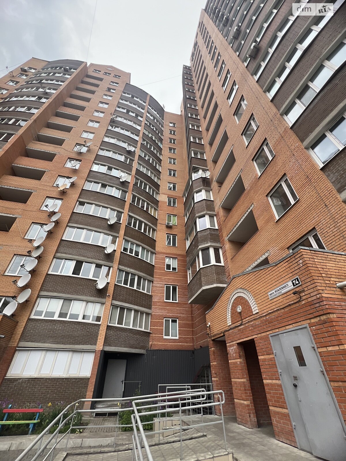 Продаж однокімнатної квартири в Білій Церкві, на просп. Незалежності 74, район Леваневського фото 1 Продаж однокімнатної квартири в Білій Церкві, на просп. Незалежності 74, район Леваневського фото 1