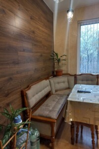 Продаж трикімнатної квартири в Білій Церкві, на вул. Молодіжна 6, район Леваневського фото 2