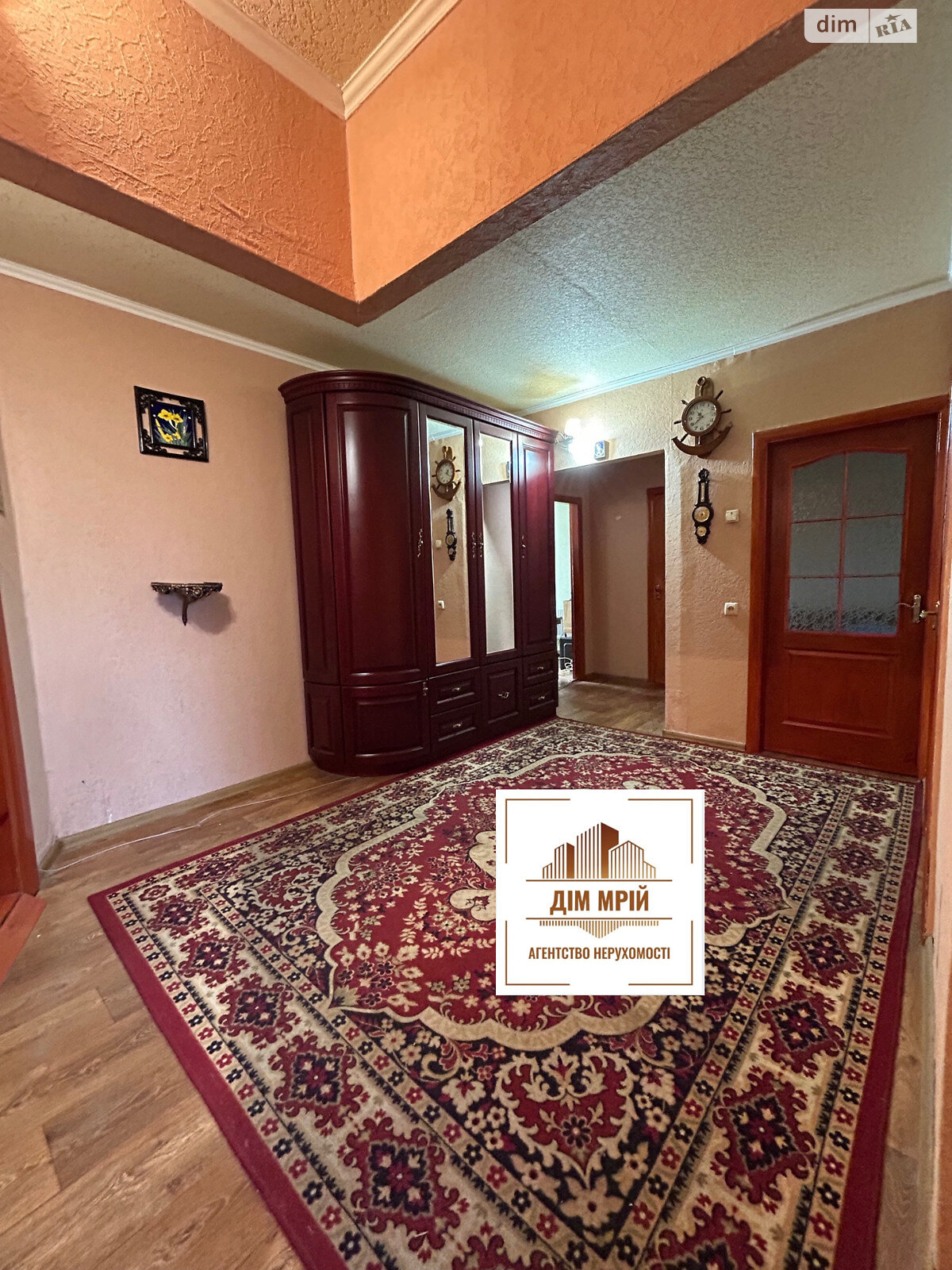 Продажа трехкомнатной квартиры в Белой Церкви, на ул. Людмилы Павличенко, фото 1 Продажа трехкомнатной квартиры в Белой Церкви, на ул. Людмилы Павличенко, фото 1