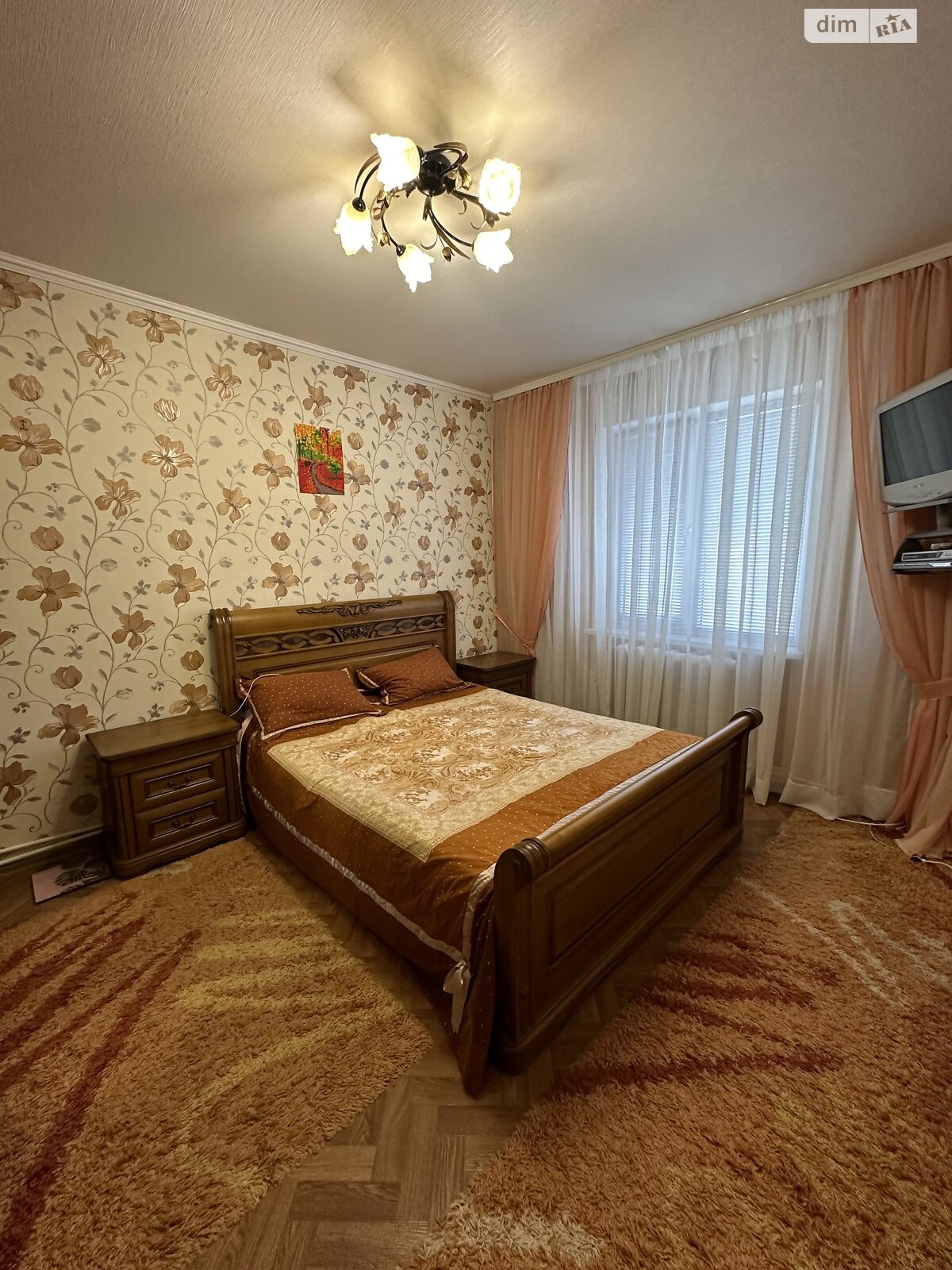 Продажа трехкомнатной квартиры в Белой Церкви, на пер. Институтский, район Песчаный фото 1 Продажа трехкомнатной квартиры в Белой Церкви, на пер. Институтский, район Песчаный фото 1
