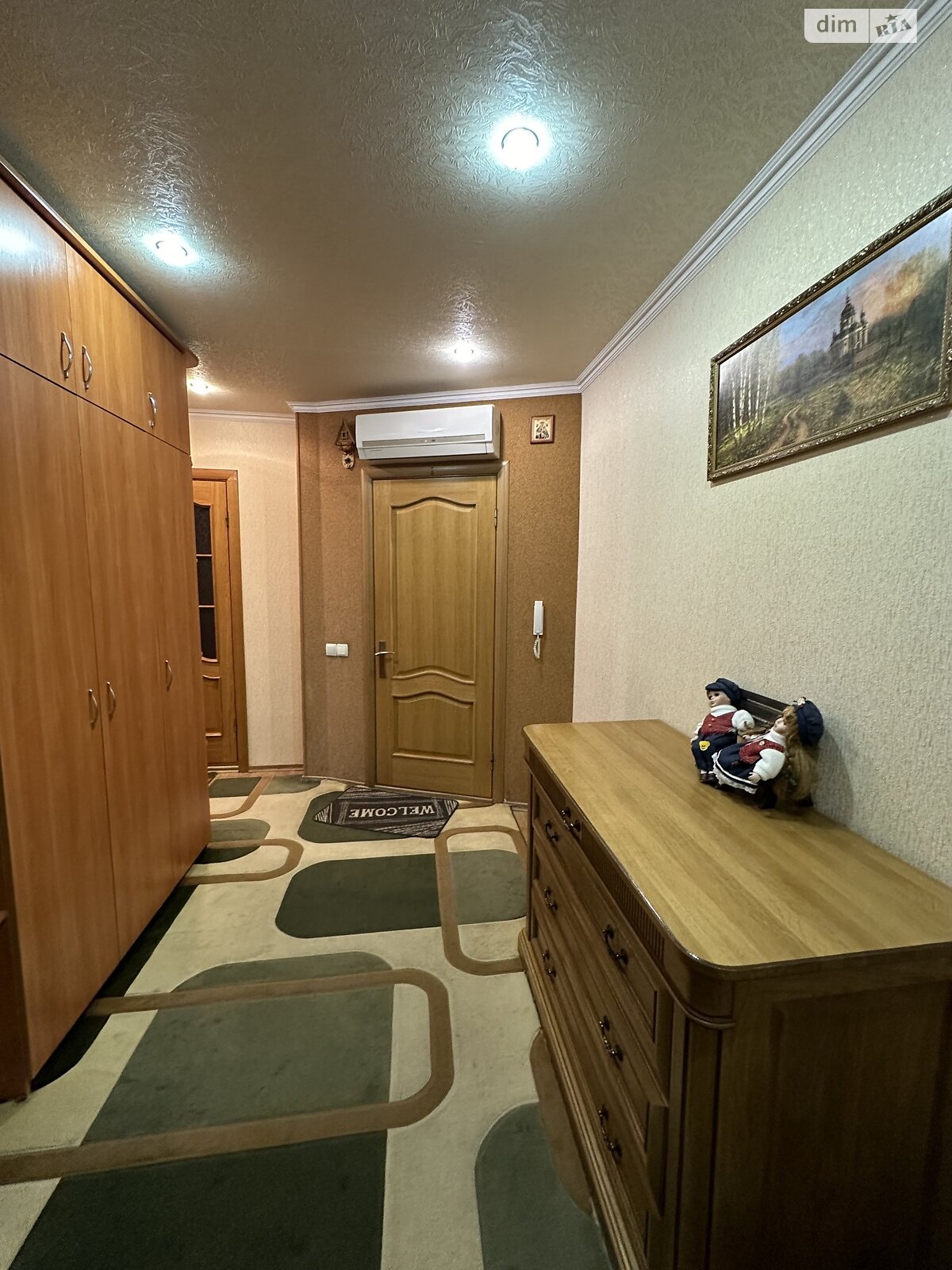 Продажа трехкомнатной квартиры в Белой Церкви, на пер. Институтский, район Песчаный фото 1 Продажа трехкомнатной квартиры в Белой Церкви, на пер. Институтский, район Песчаный фото 1