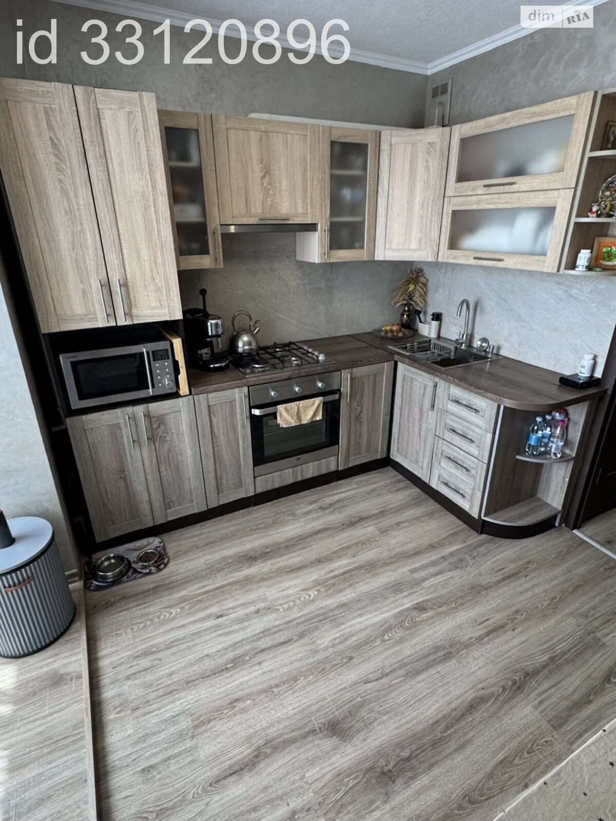 Продажа трехкомнатной квартиры в Белой Церкви, на пер. Студенческий, район Песчаный фото 1 Продажа трехкомнатной квартиры в Белой Церкви, на пер. Студенческий, район Песчаный фото 1