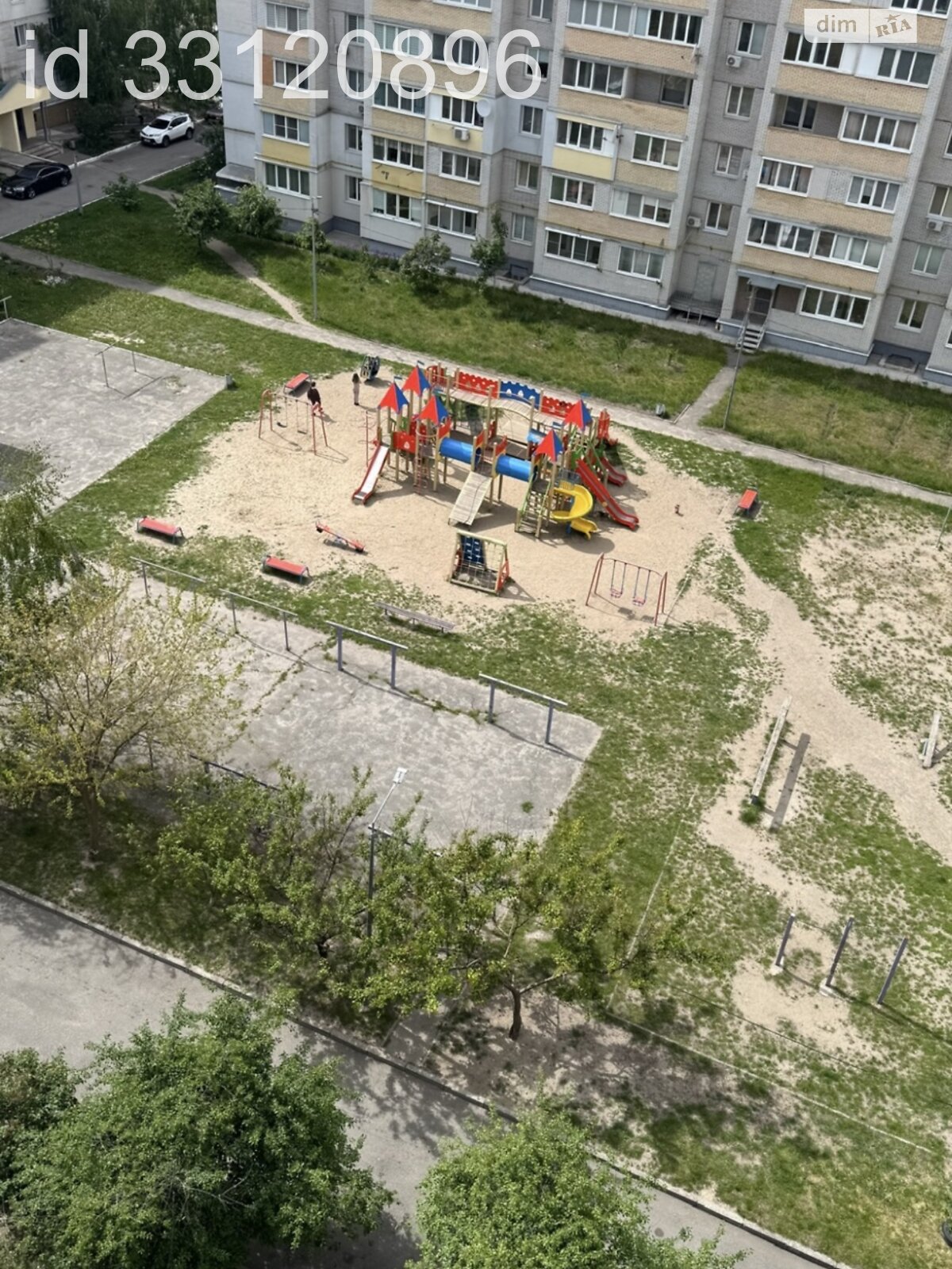 Продажа трехкомнатной квартиры в Белой Церкви, на пер. Студенческий, район Песчаный фото 1 Продажа трехкомнатной квартиры в Белой Церкви, на пер. Студенческий, район Песчаный фото 1