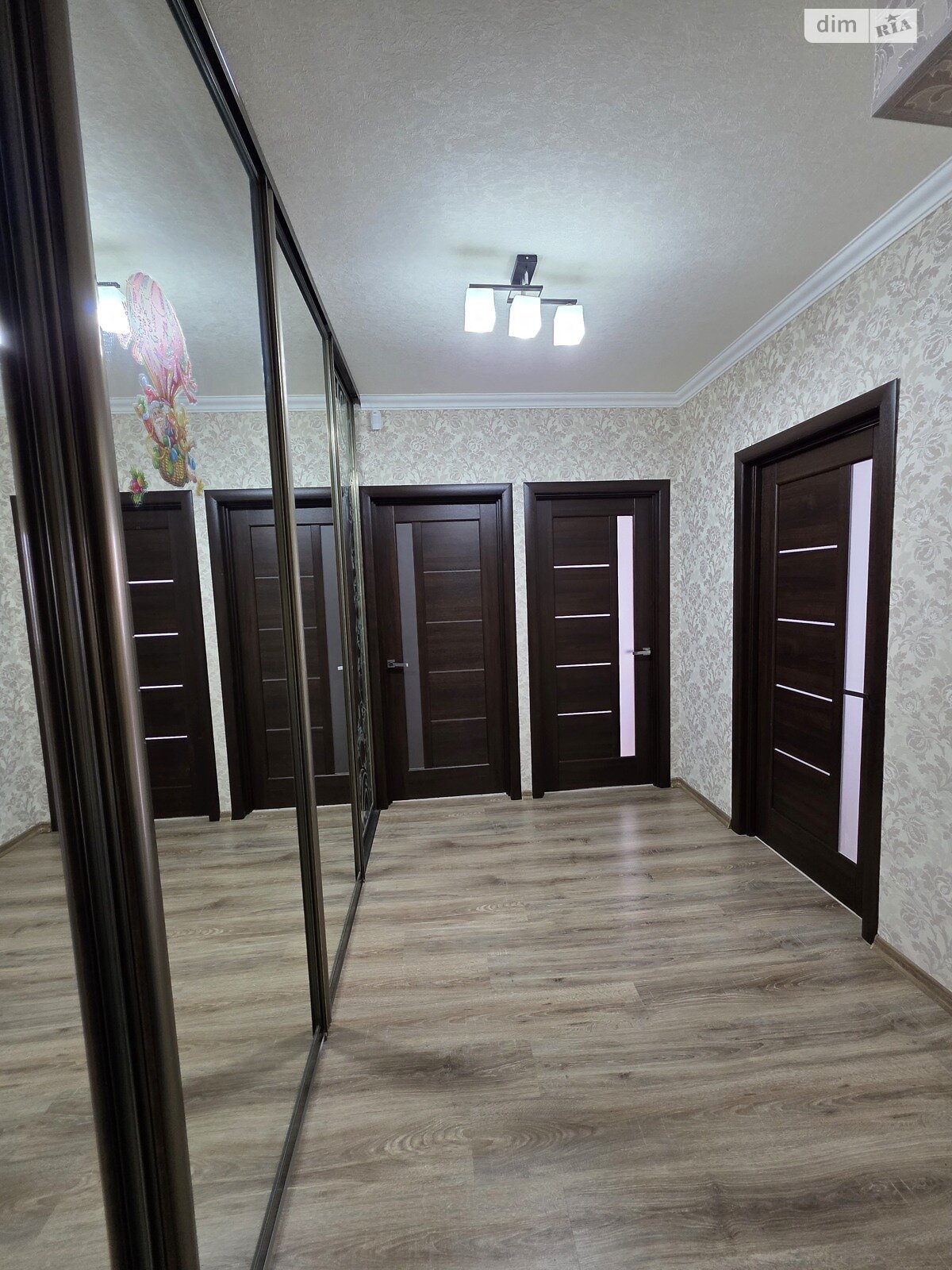 Продаж трикімнатної квартири в Білій Церкві, на пров. Студентський, район Піщаний фото 1 Продаж трикімнатної квартири в Білій Церкві, на пров. Студентський, район Піщаний фото 1