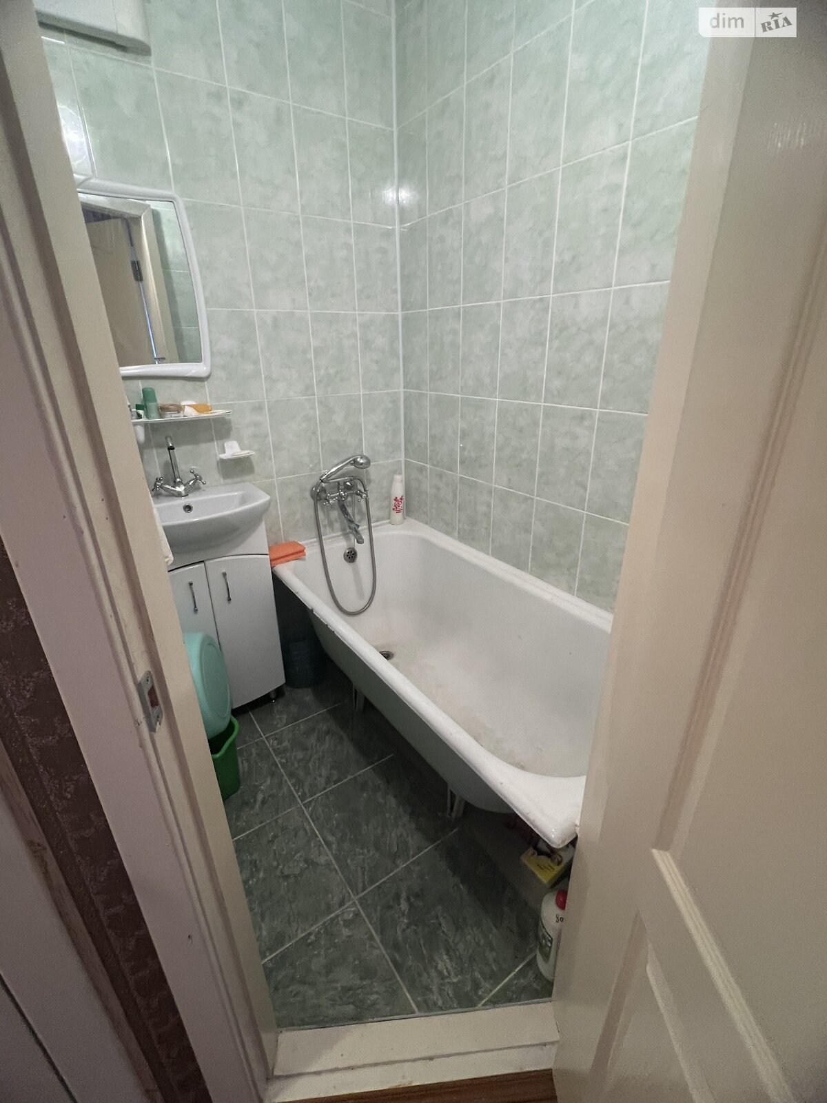 Продаж трикімнатної квартири в Білій Церкві, на вул. Добровольчих батальйонів 4, район Піонерська фото 1